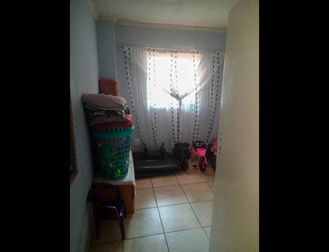 2 BEDROOM APARTMENT FOR SALE IN PRETORIA WEST